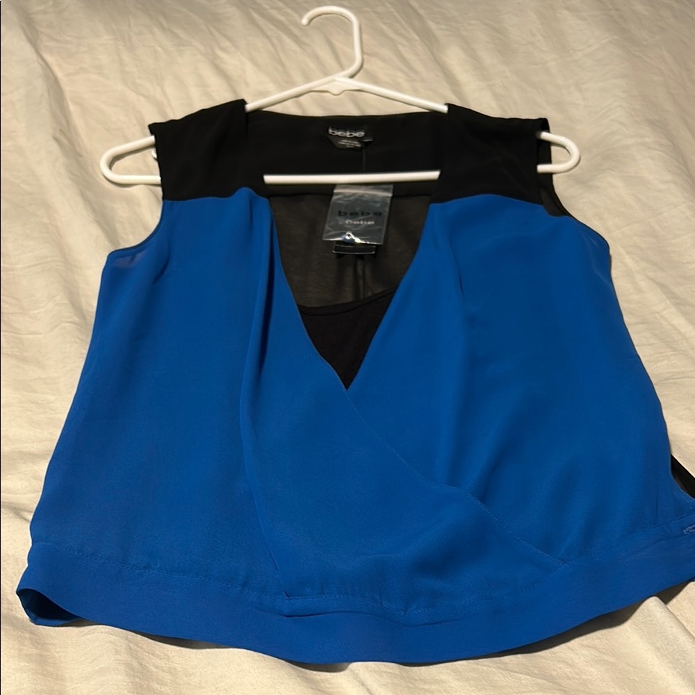 NWT Bebe Blue and Black Sleeveless Blouse